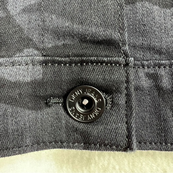 DKNY Women’s Black Camouflage Denim Jacket Size Small NWT - Picture 14 of 16